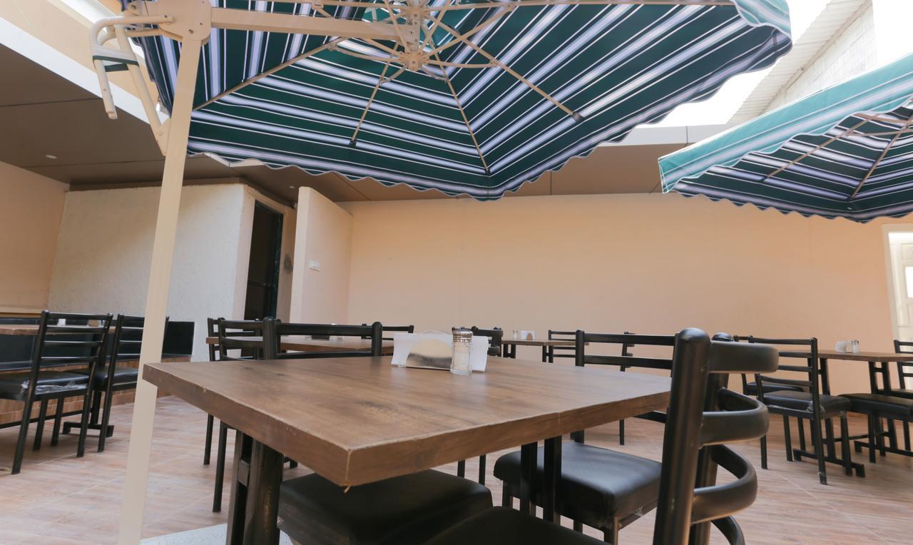 Fabexpress Golden Tulipz Hotel Mumbai Exterior foto